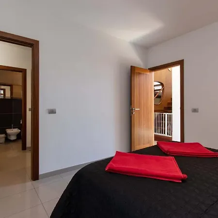 Almeria With Ocean Views * أذيخي