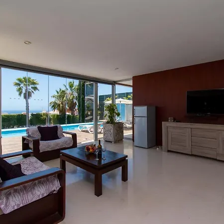 Villa Almeria With Ocean Views Costa Adeje (Tenerife)