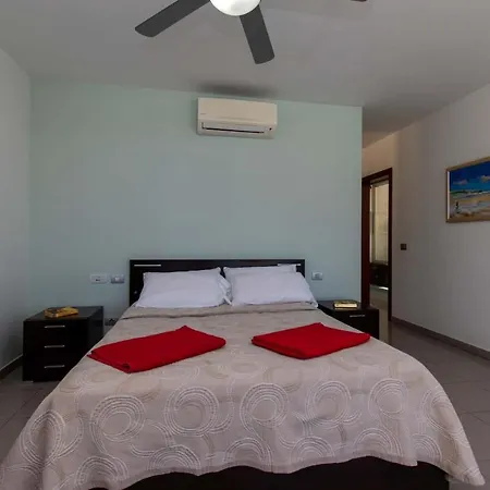 Vila Almeria With Ocean Views Costa Adeje (Tenerife)